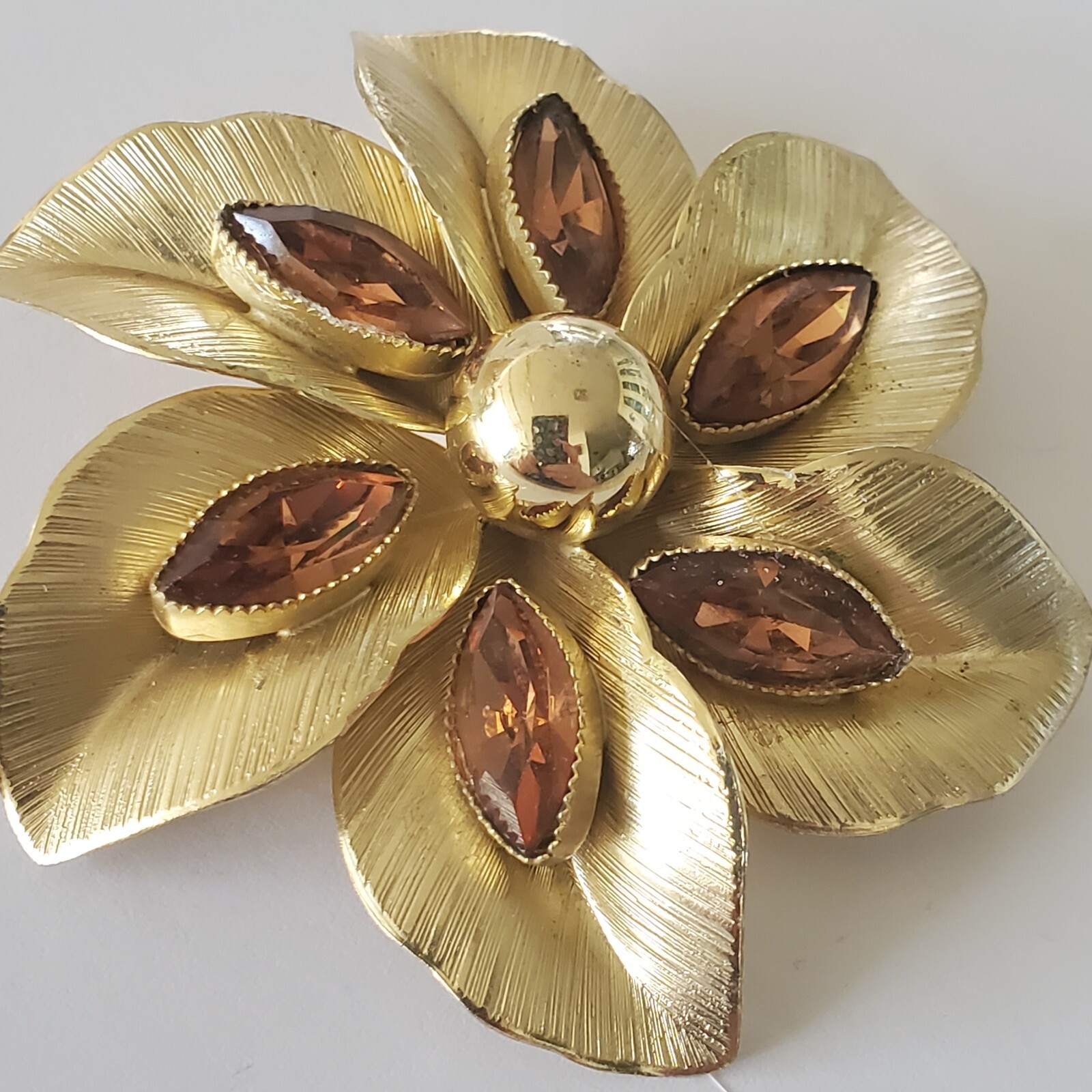 Vintage Gold Tone Satin Brushed Flower w/ Root Beer Rhinestones 2.75″ Brooch Pin