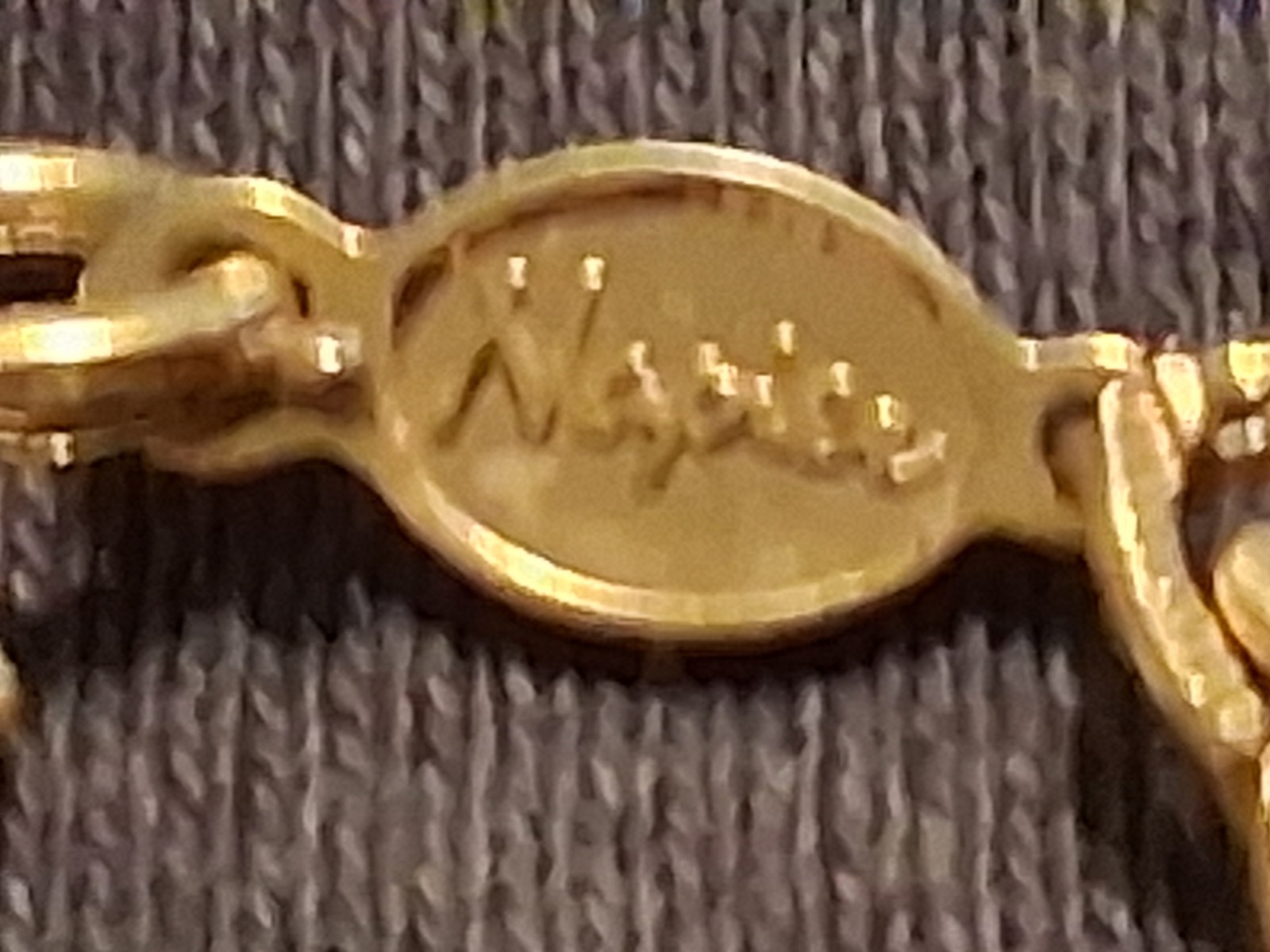 Vintage NAPIER Gold Tone Braided Chevron Link Chain Bracelet Signed Retro 1980s