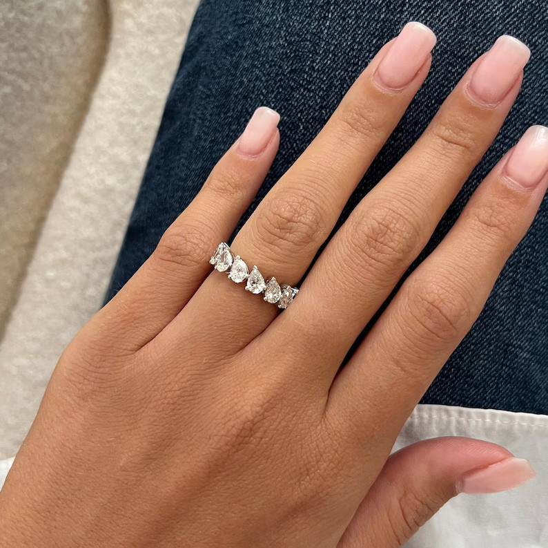 IGI 4.00 Ct Pear Cut EF/VS1 Lab Grown Diamond Full Eternity Band 14k White Gold