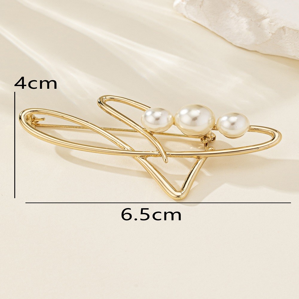 Modern Abstract Gold Wire Pearl Brooch Pin Elegant Geometric Lapel Pin Jewelry