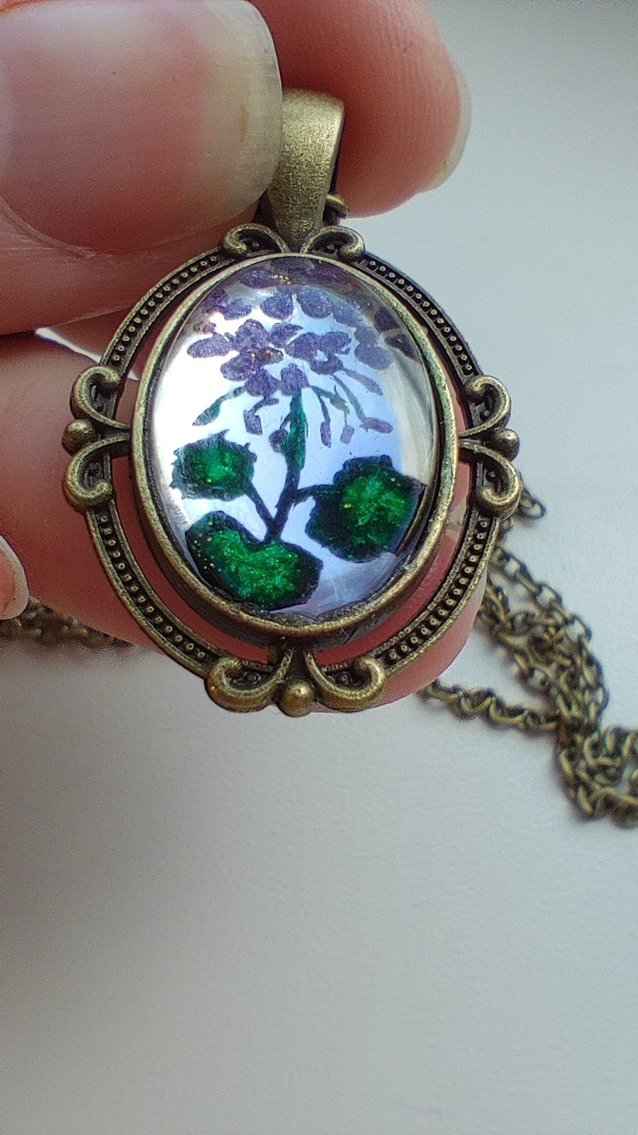 Handmade Reverse Carved Acrylic Pendant Necklace Vintage Bronze Purple Flower Ar