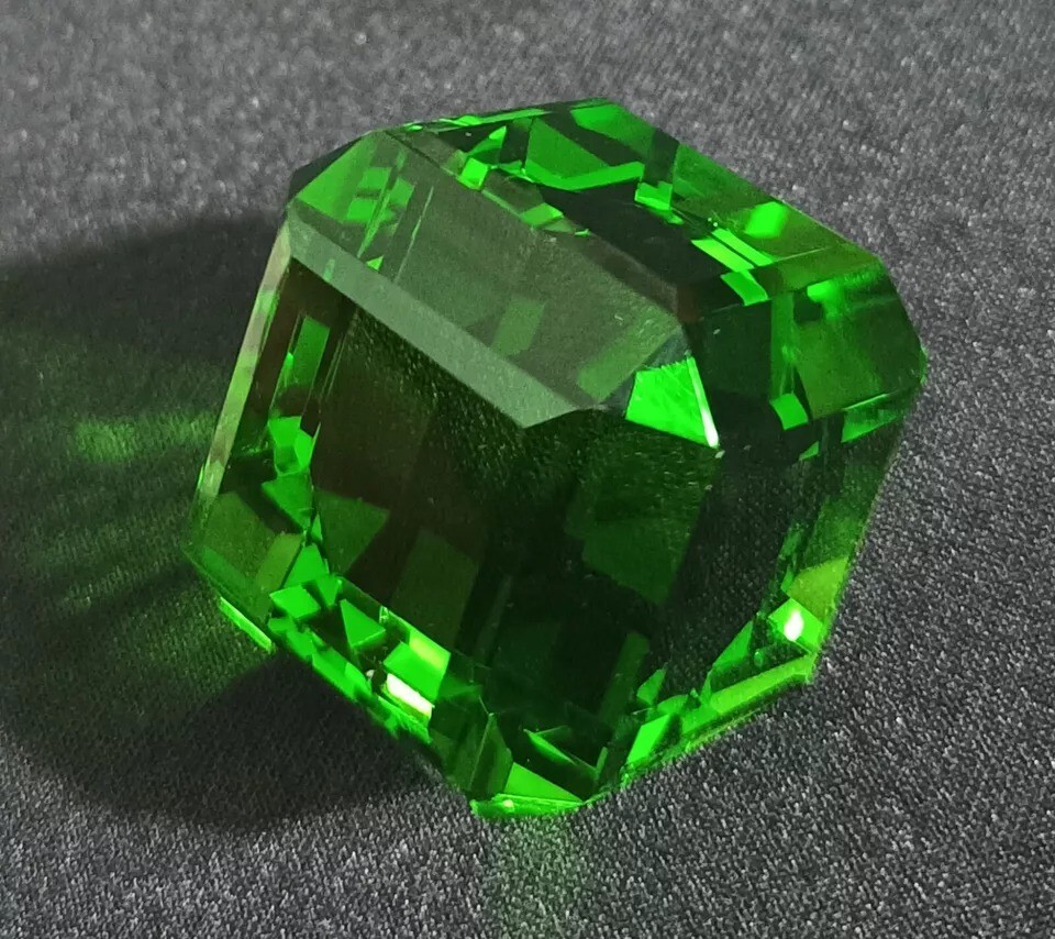 257.95 Ct Brazilian Cube Cut GREEN Topaz Loose Natural EGL Certified A++Gemstone