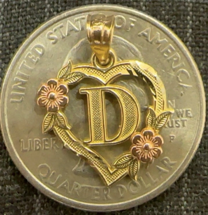 10kt Gold Letter D 0.9gm