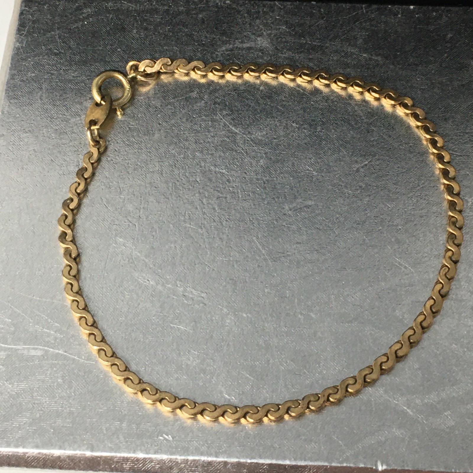 Vtg SWEET 1/20 14k Gold Filled Twist Chain Bracelet 8.5″
