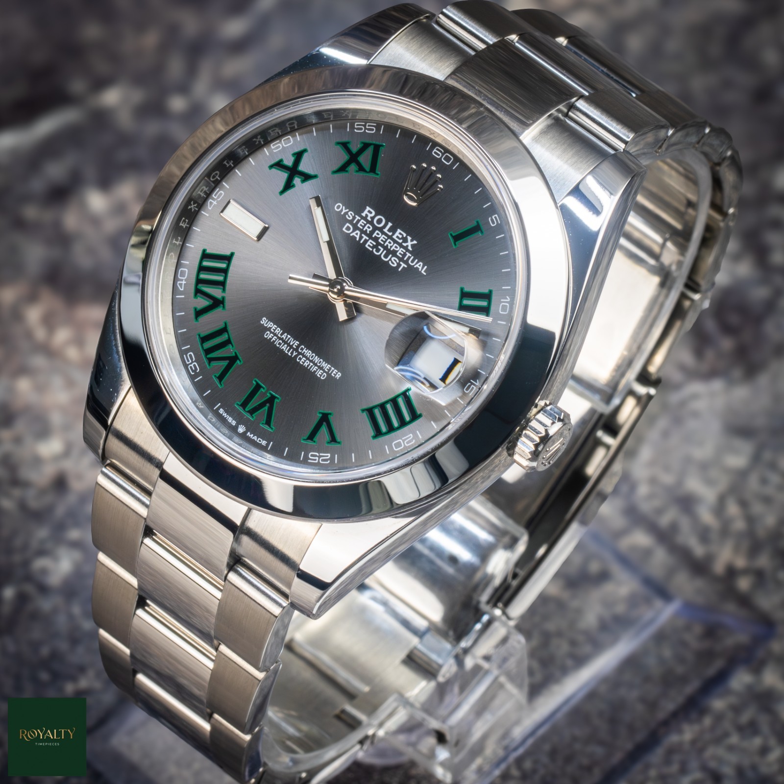 Rolex Datejust 41 126300 Wimbledon Dial Smooth Bezel Oyster 2023 Box & Papers