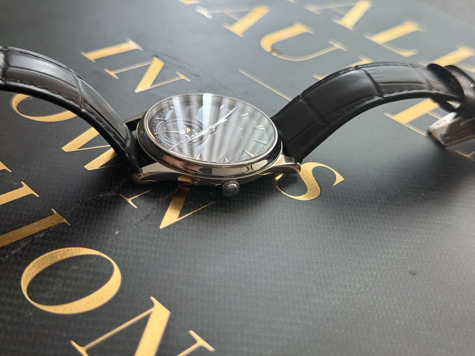 Jaeger-LeCoultre Master Ultra Thin Moon 39mm Black Dial Auto Moon/Date