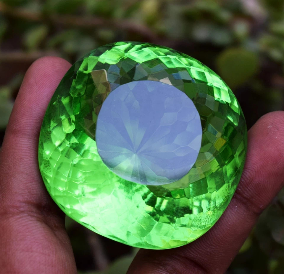460.45 CT Flawless Green Topaz Square Cushion Cut Certified Loose Gemstone