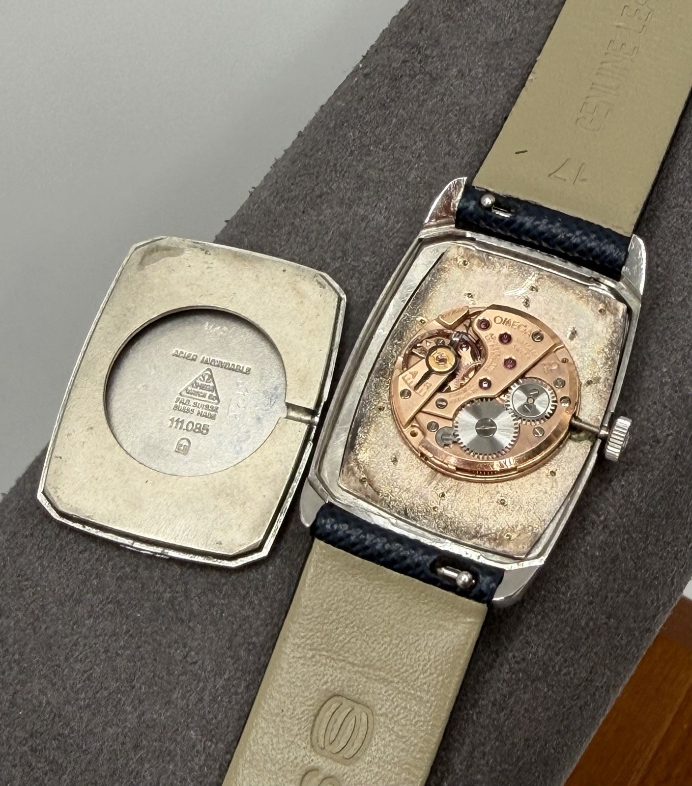 Omega Deville Ultra Thin 60s Tank Men’s Swiss Mechanical Watch – 111.085 / 620