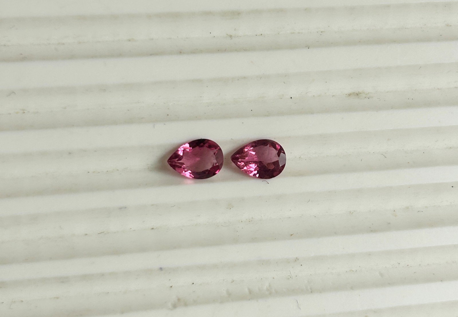 Natural Pink Tourmaline Pear shape Matching Pair 7×5 mm fine gemstones