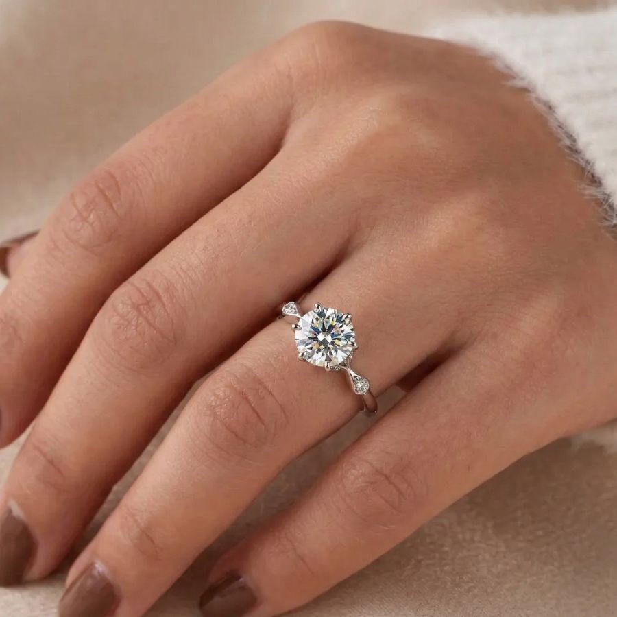 2.50Ct Round-Cut VS1 Lab Grown Diamond Wedding Engagement Ring 14k White Gold