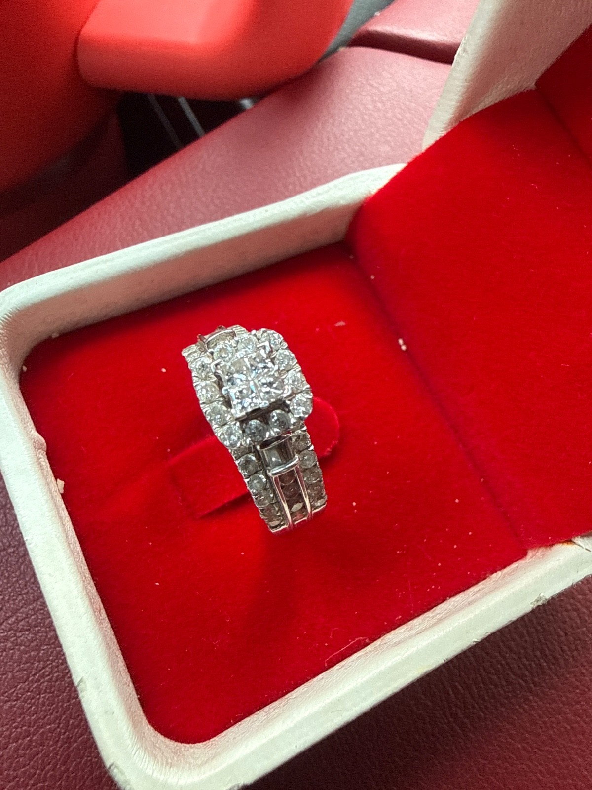 pre owned diamond engagement ring size 7