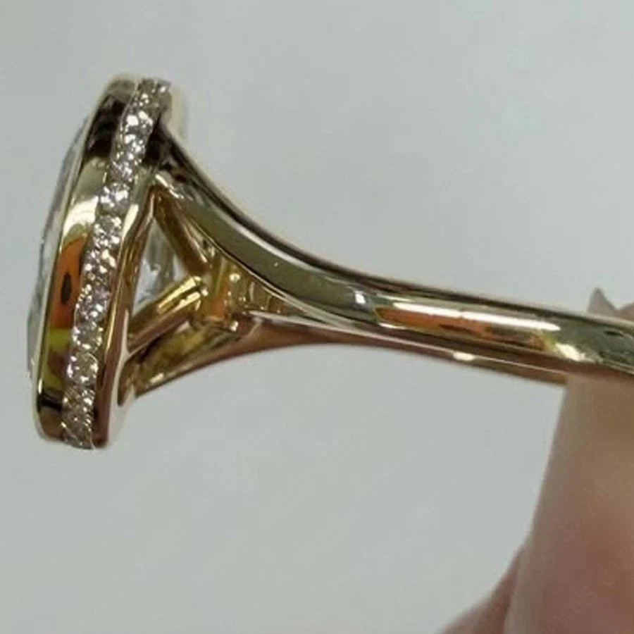 5.20Ct Oval Cut Lab Grown Diamond Hidden Halo Wedding Ring IGI 14K Yellow Gold