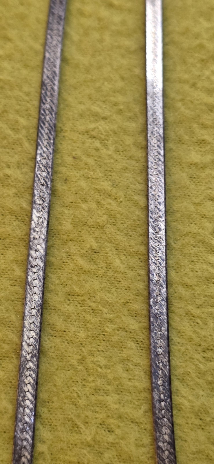 Signed Italy SU Sterling Silver 925 Chain 16″ Necklace V Shaped W/ Clear Stone