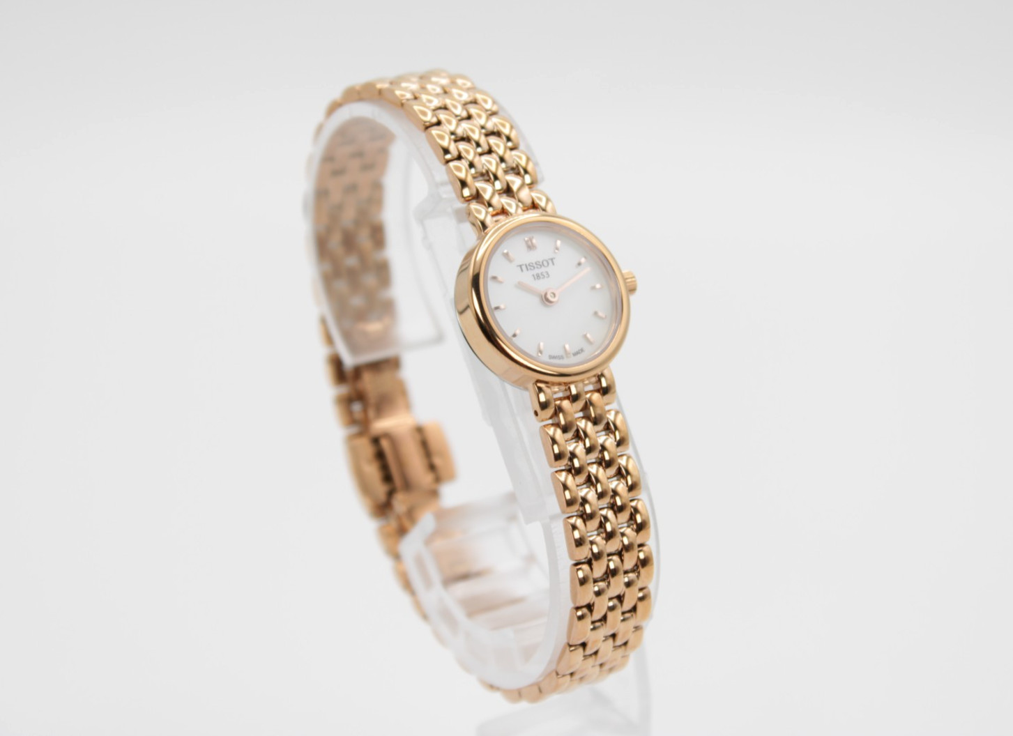 TISSOT 19.5mm Lovely Round Mother-of-pearl Dial Ladies Watch T058.009.33.111.00