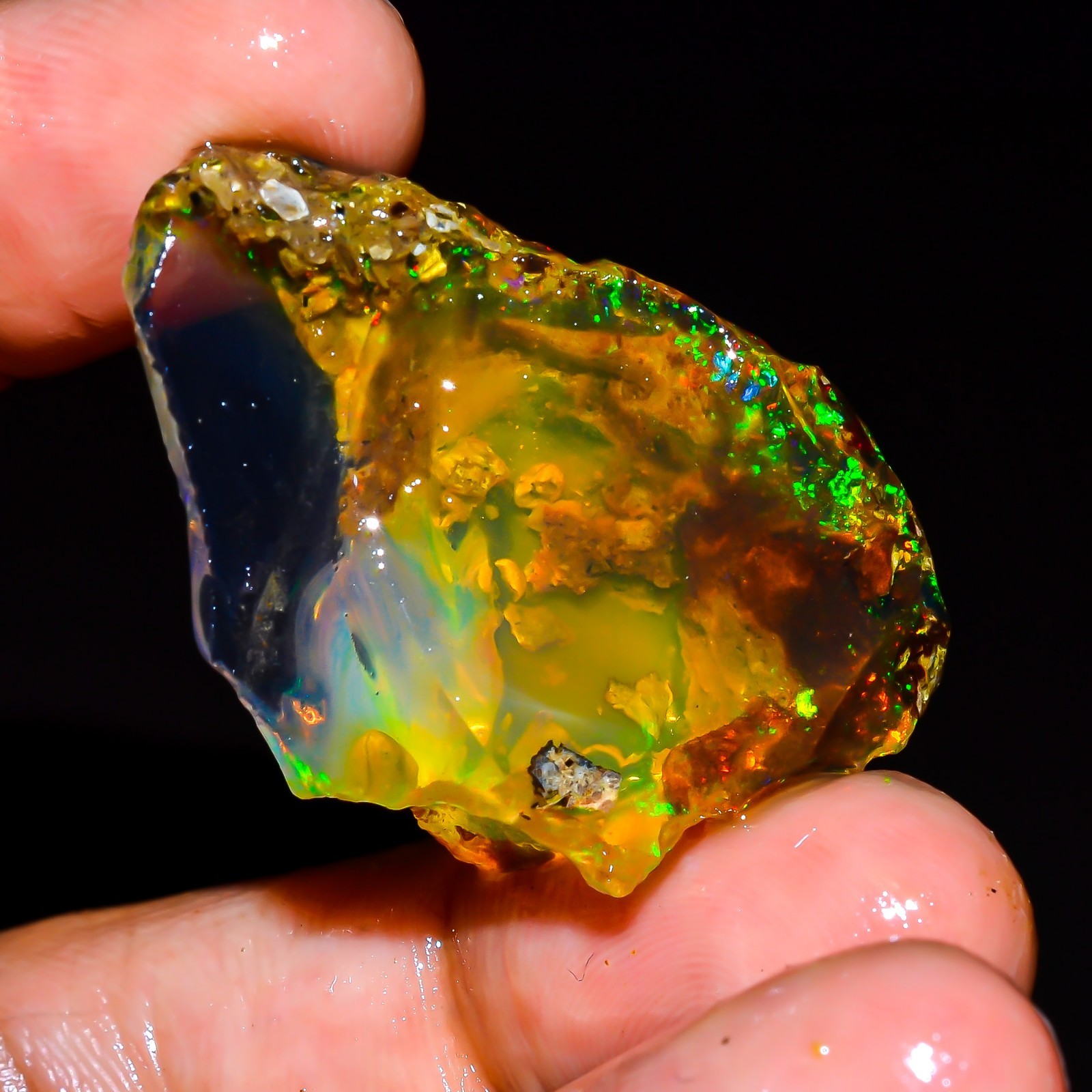37 Ct Fire Opal Ethiopian Natural Oil Rough Gemstone For Jewelry 34x23x13 mm