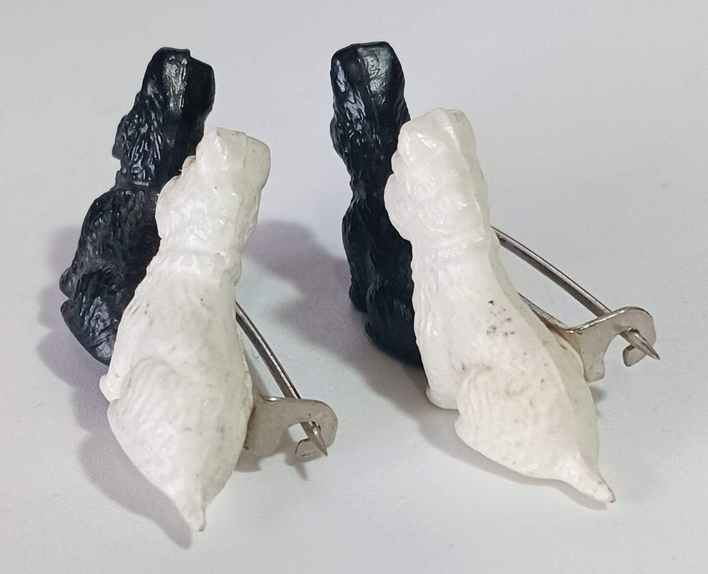 Pair Vtg Great Britain Black & White Scottie Scottish Terrier Dog Brooches