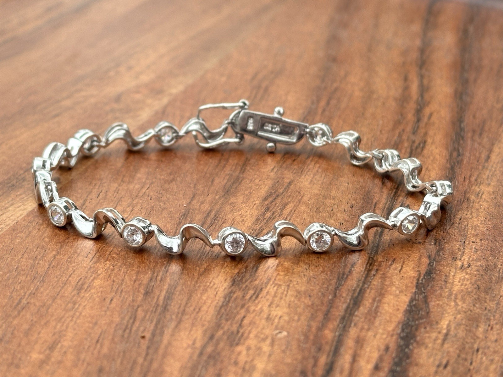 Vintage 925 Sterling Silver CZ Tennis Bracelet Wave Link CZ 7” Woman’s Jewelry