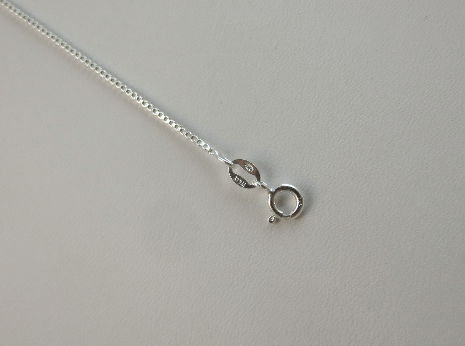 14,16,18,20,22,24,30″ Sterling Silver 1.1mm Box Chain. Pure .925 Italian Silver
