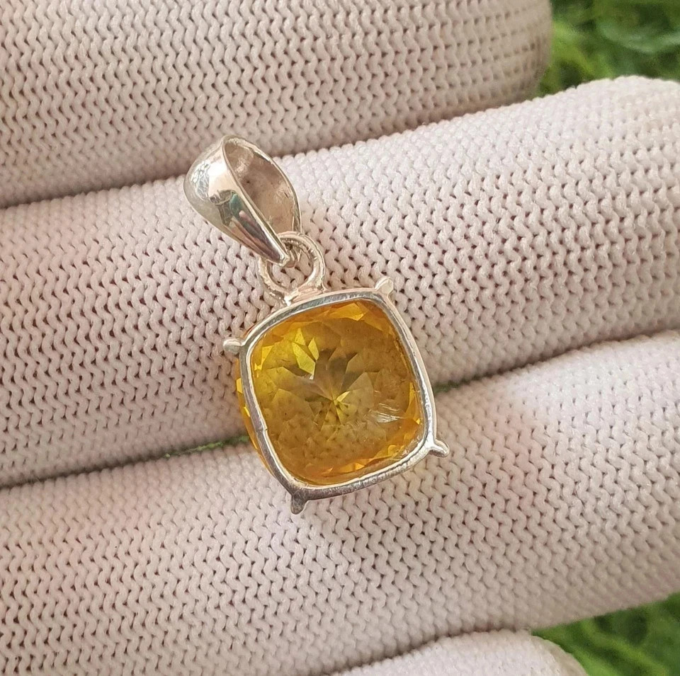 21 Ct Natural Yellow Sapphire Cushion Cut 925 Solid Silver Pendant Gemstone