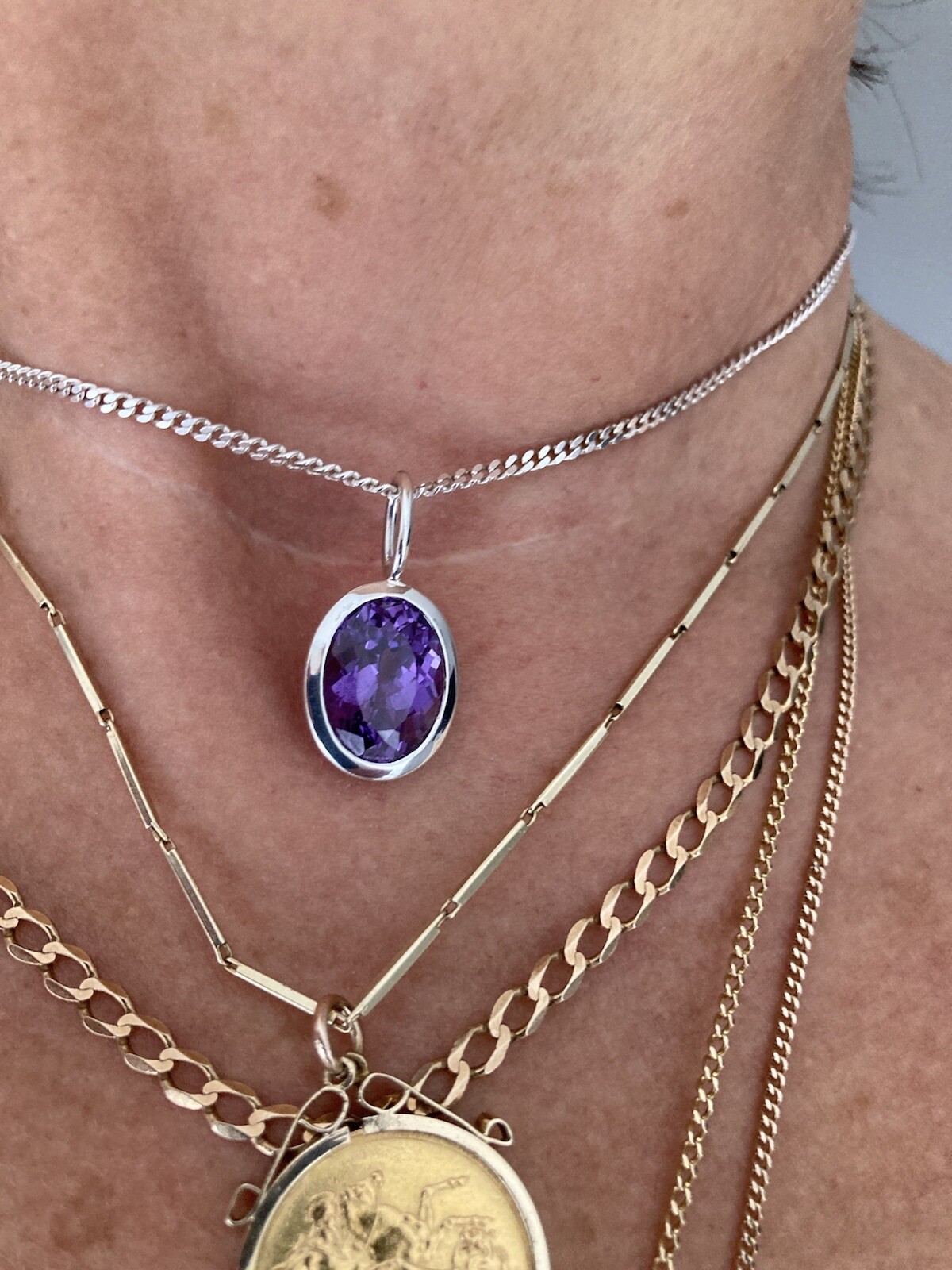 Stunning Semi precious Gem stone Pendant (returns accepted if you don’t agree)