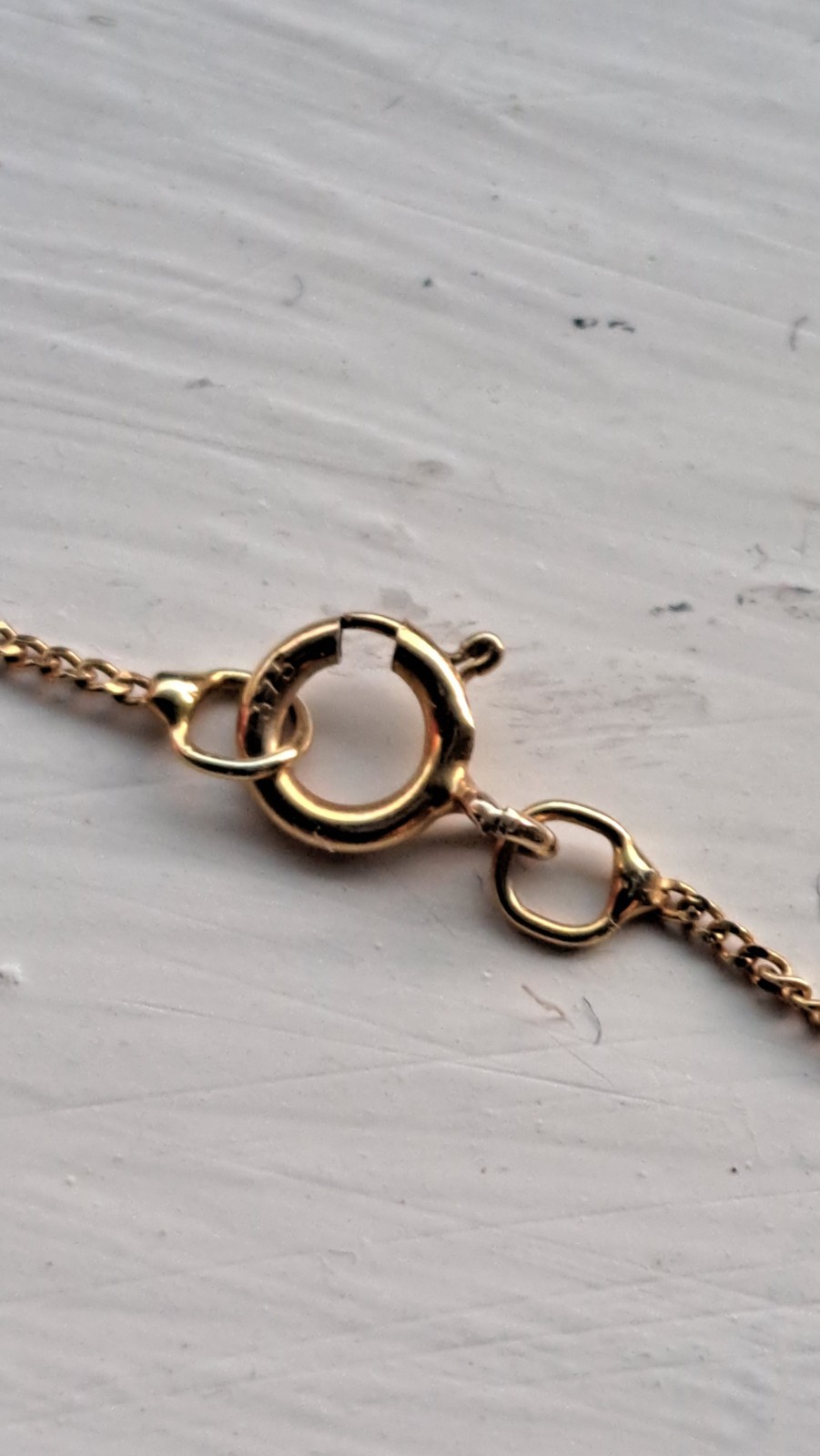 9 Carat Gold Pendant And Chain 52 Cms Hallmarked 375 Sapphires
