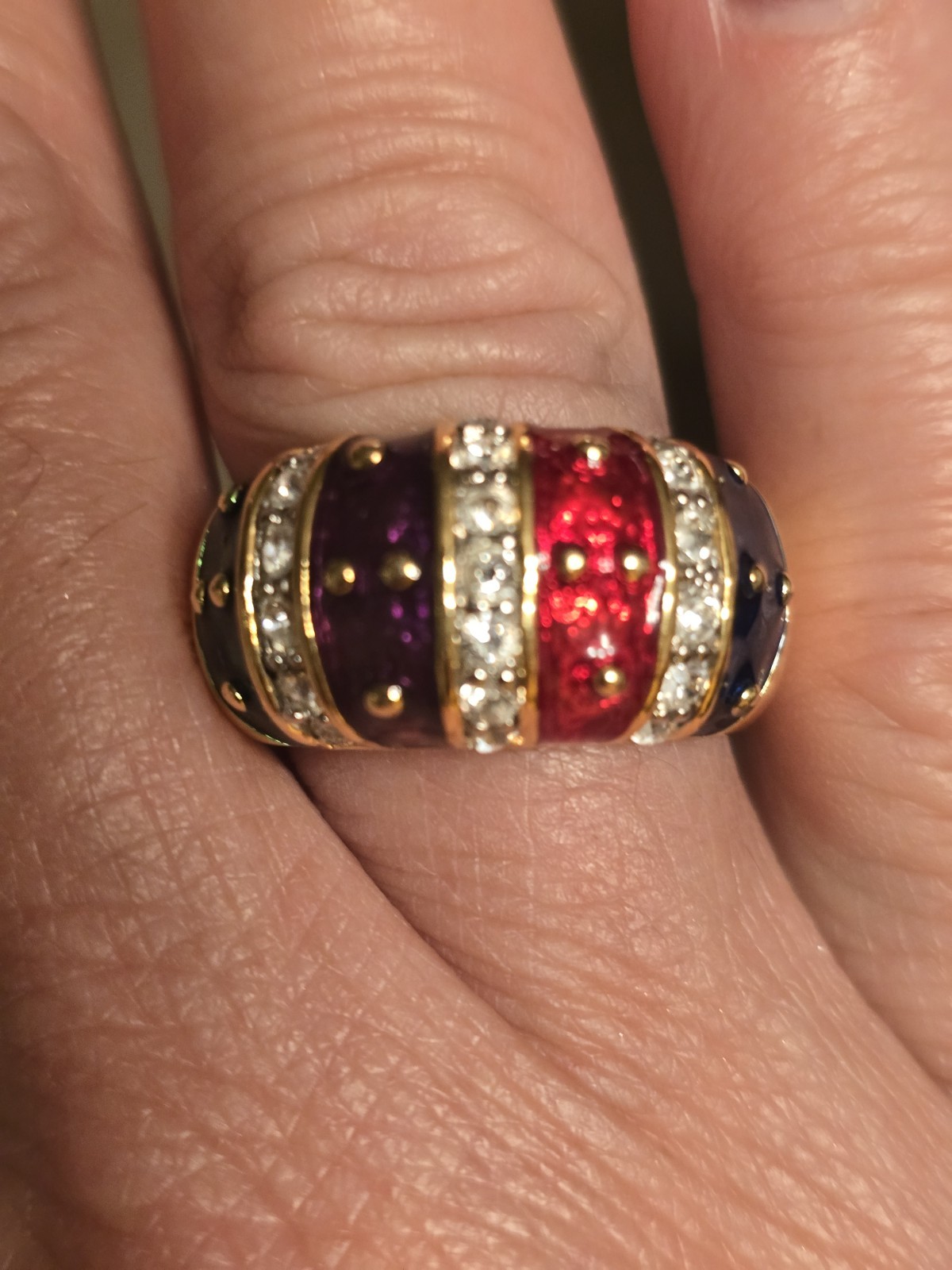 Vintage Joan Rivers Enamel and Rhinestone Ring Size 8 Rare SEE DESCRIPTION