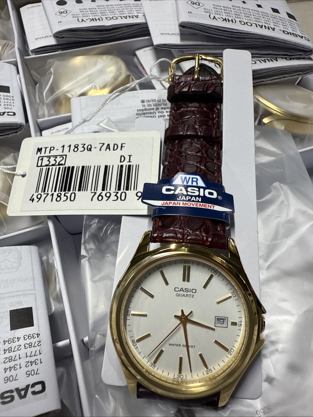 Casio Men’s Watch Quartz White Dial Leather Strap Date Display MTP-1183Q-7A