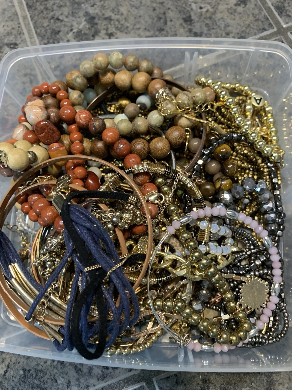 Lot 2 Lbs Jewelry Bracelets Necklaces Earrings Rings None Broken