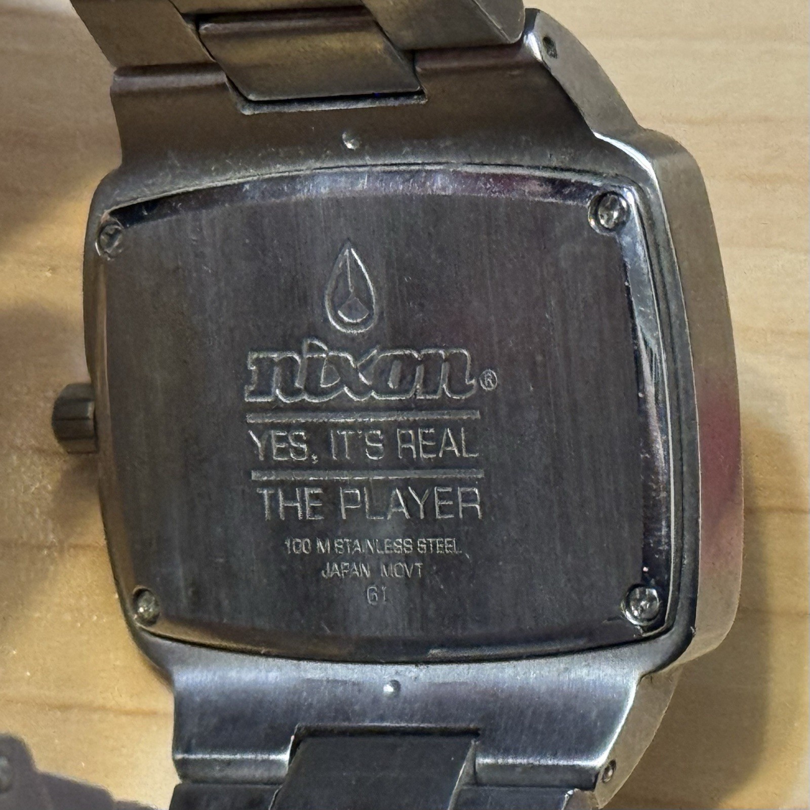 Nixon The Player Yes It’s Real Wood Grain Dial Men’s Analog Surf Watch RUNNING