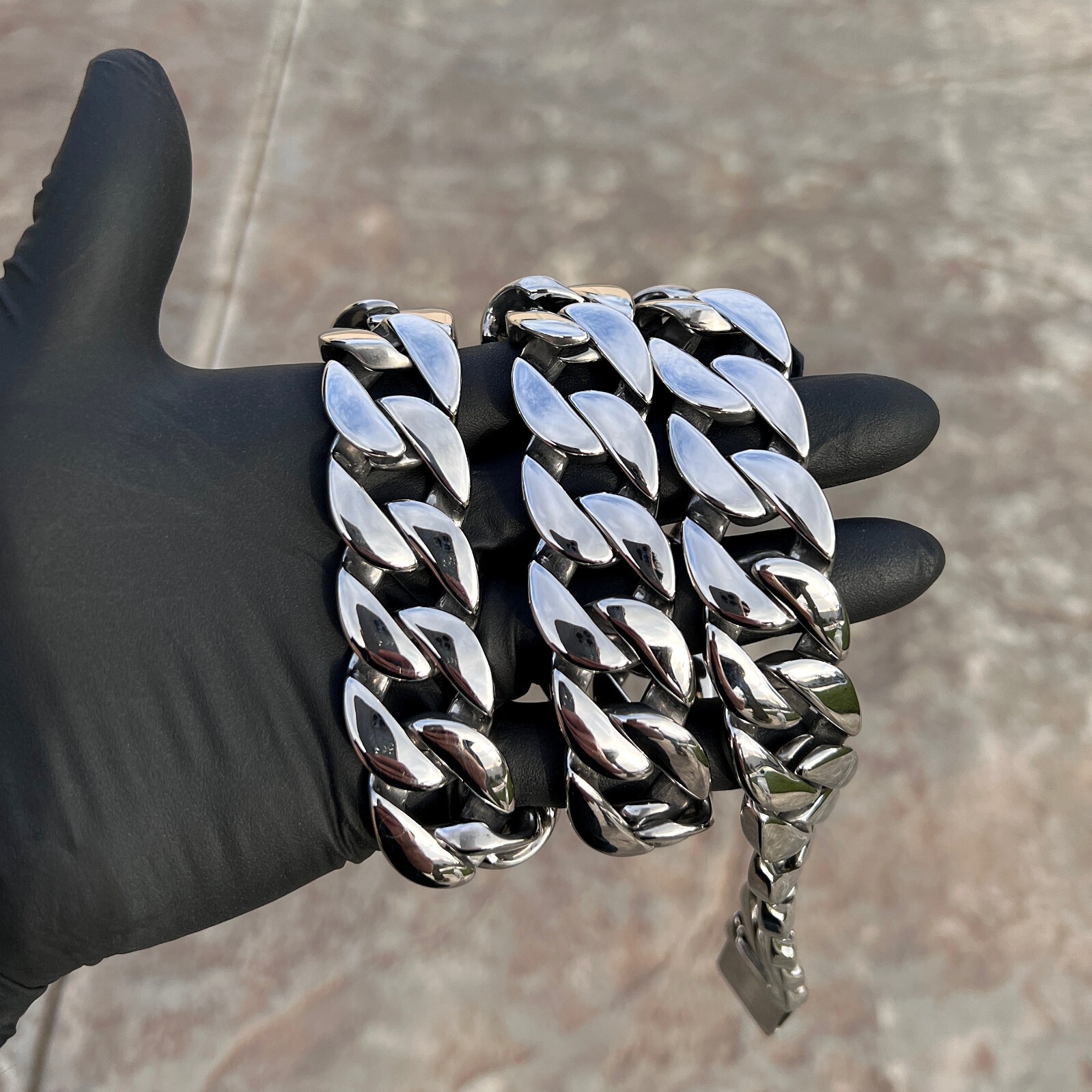Mens Huge Cuban Link Chain 316L Stainless Steel Silver Necklace 25MM Thick 28″