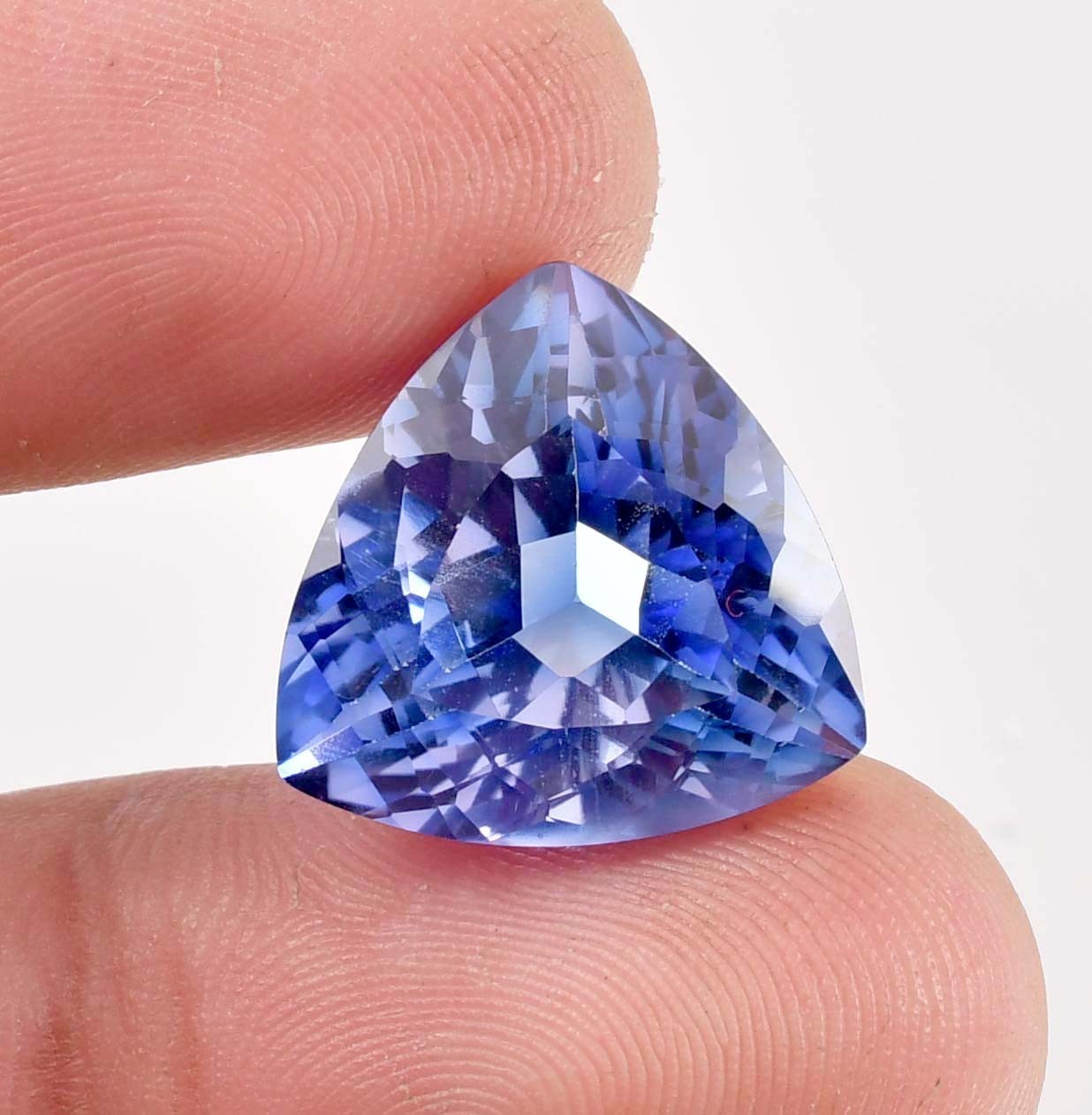 Natural Flawless 14 x 14 mm Ceylon Blue Sapphire Loose Gemstone (GIT Certified)