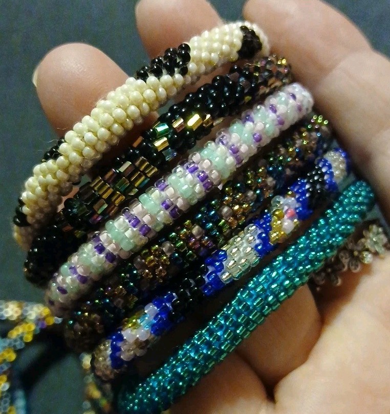 Lot Of 12 Roll On Bracelets Nepal Aid Through Trade (lot #25)