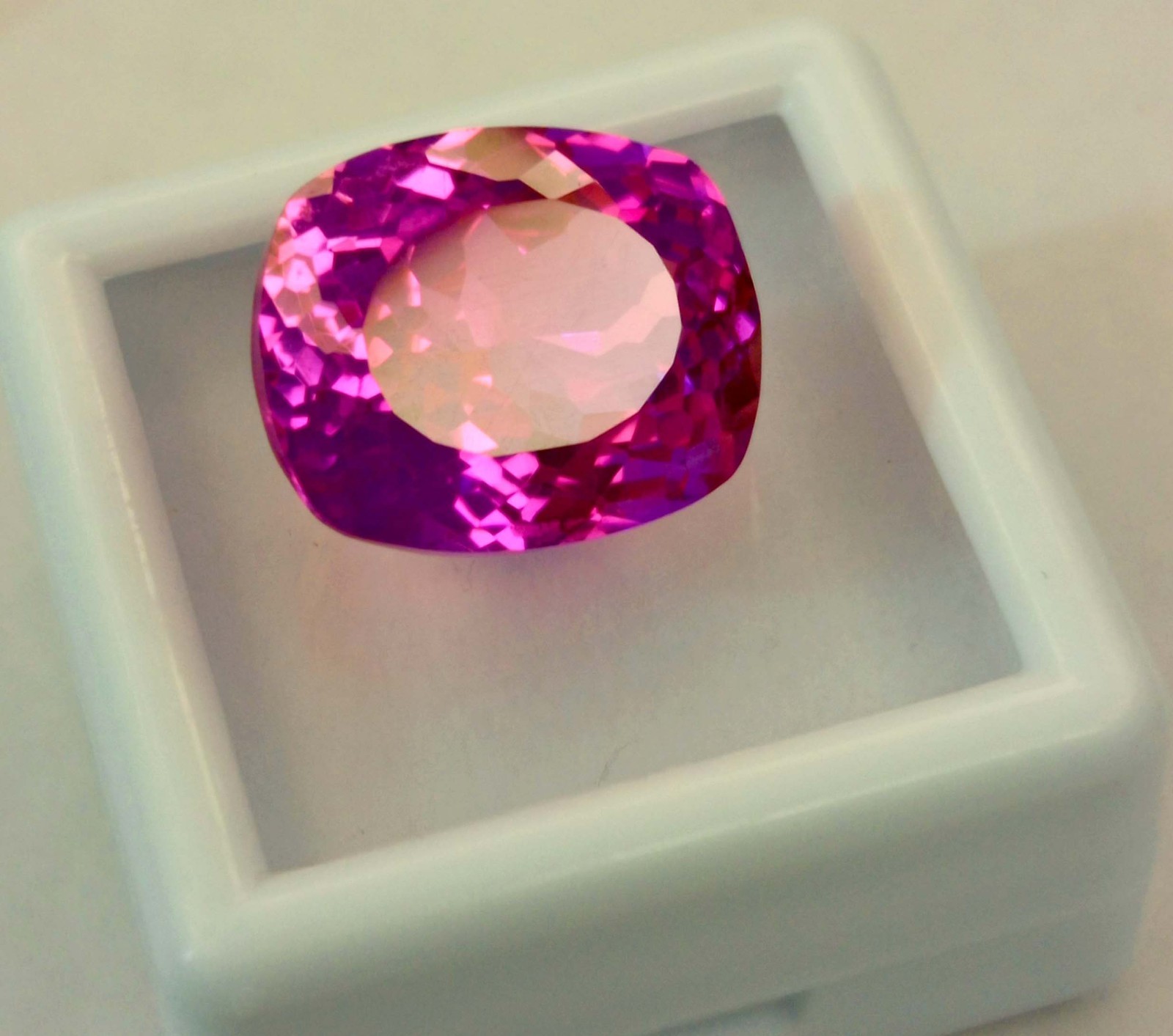 Pink Sapphire Cushion Cut 14-16 Ct Natural Certified Loose Gemstone RK288