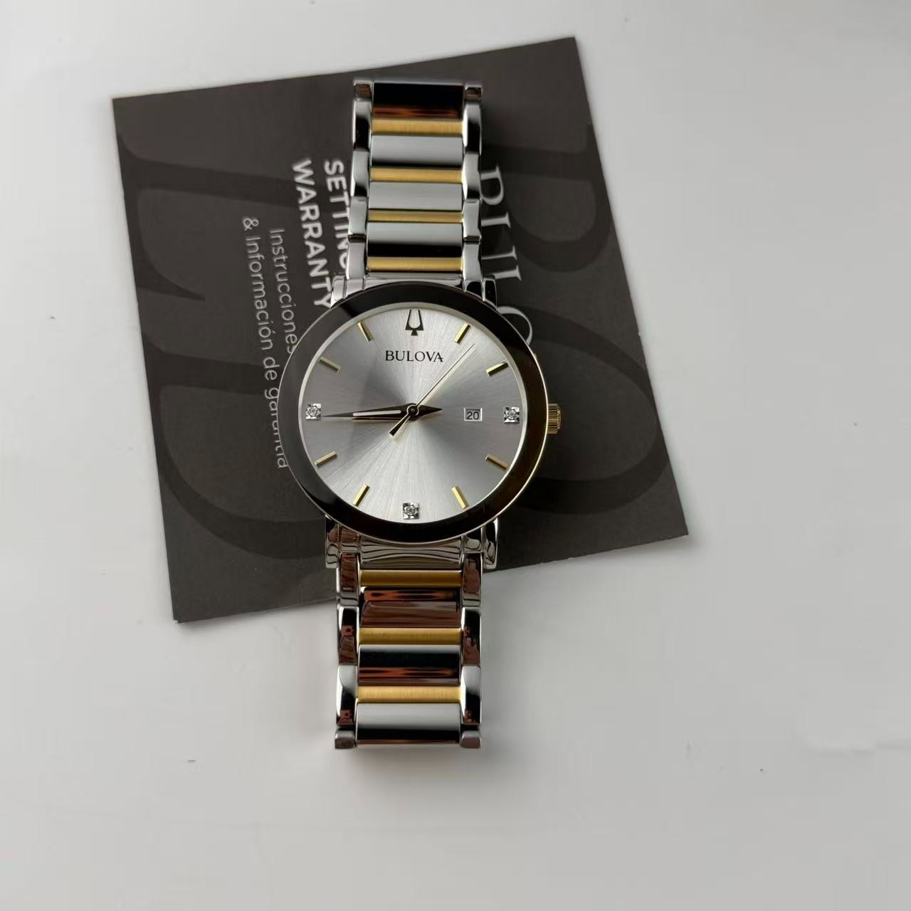 Bulova Futuro Modern 98D151 Silver Dial Stainless Steel Men’s Quartz Watch 42 mm