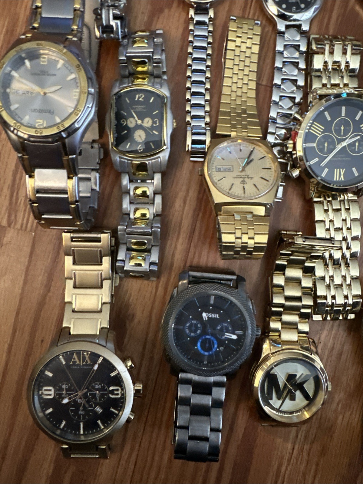 Assorted Lot Of 23 Vintage And Modern Men’s And Women’s Watches