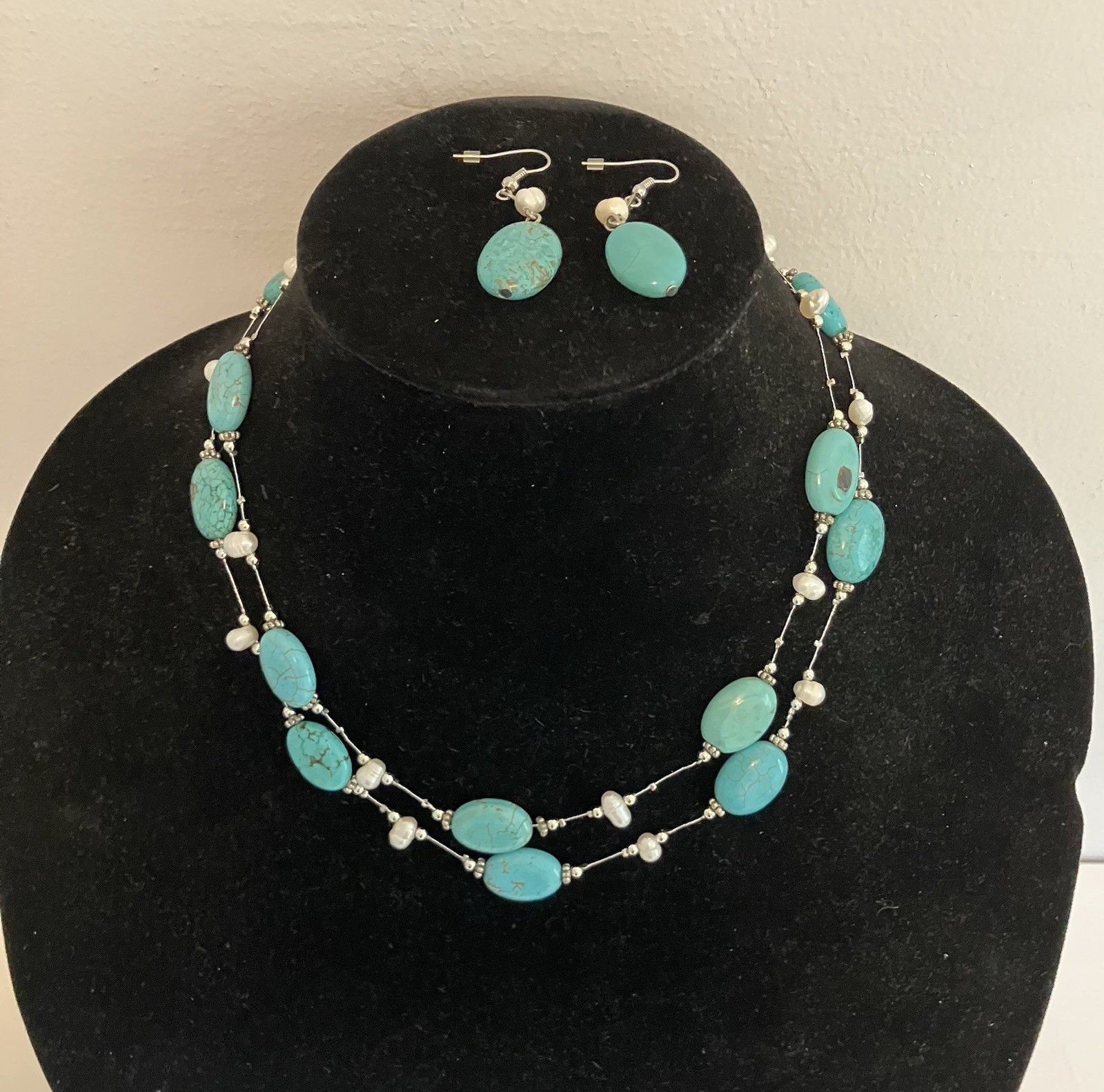 Turquiose Color Faux Pearl and Silver Two Strand Necklace and Earring Set New