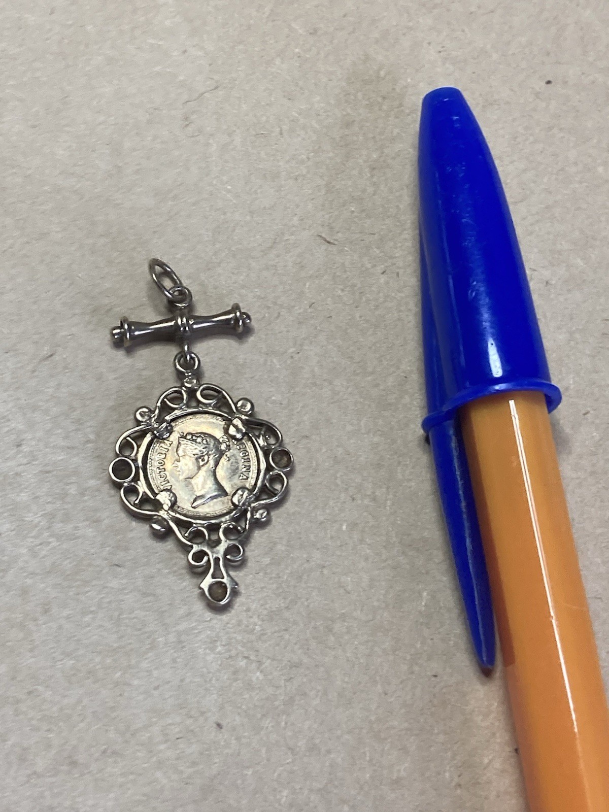 Gold Pendant 2.15 grams. 9 carat