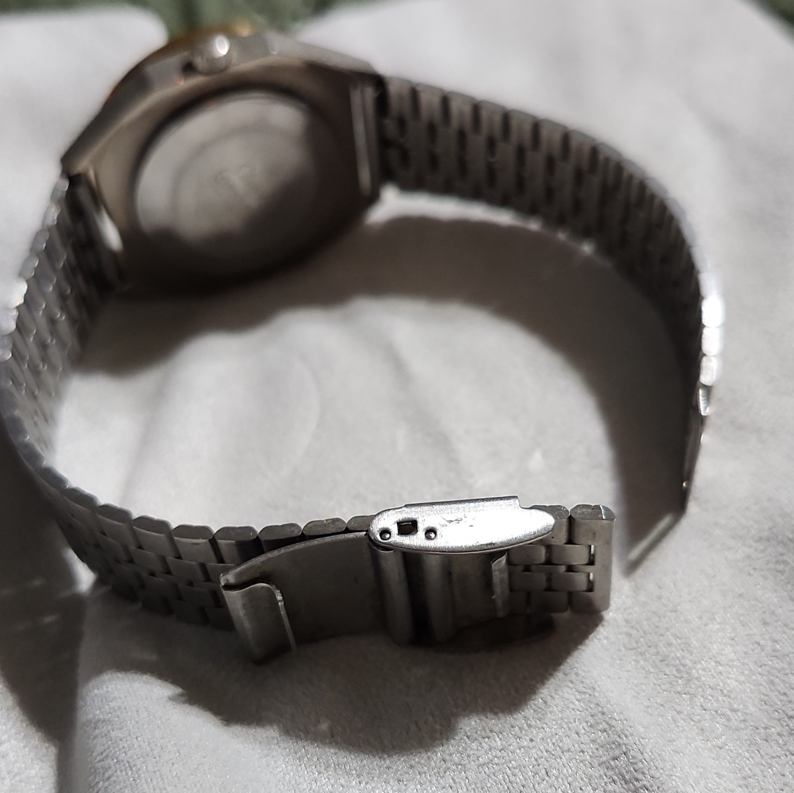 Emerich Meelson Mechanical Manual Wind Two-Tone SS Bracelet Silver Dial RUNNING