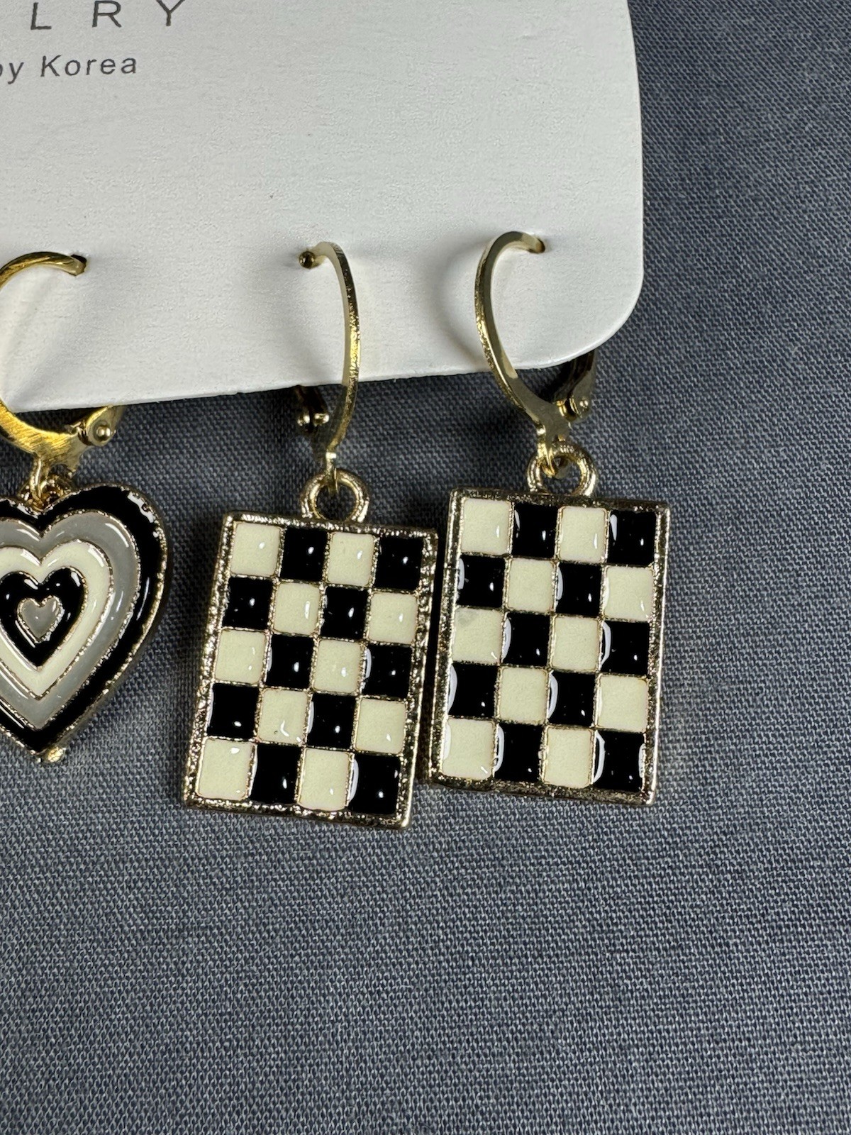 New 3 Pair Black White Yin Yang Checkerboard Huggie Hoop Earrings Gold Tone
