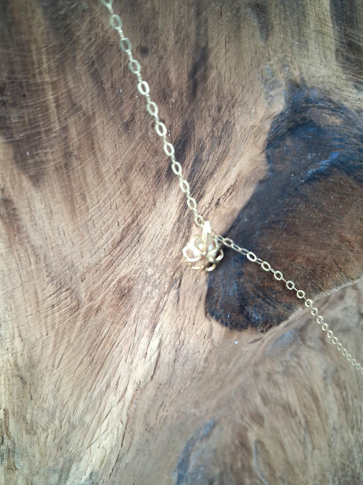 Freshwater Pearl Pendant Necklace, 40cm/16inches, new and tagged.