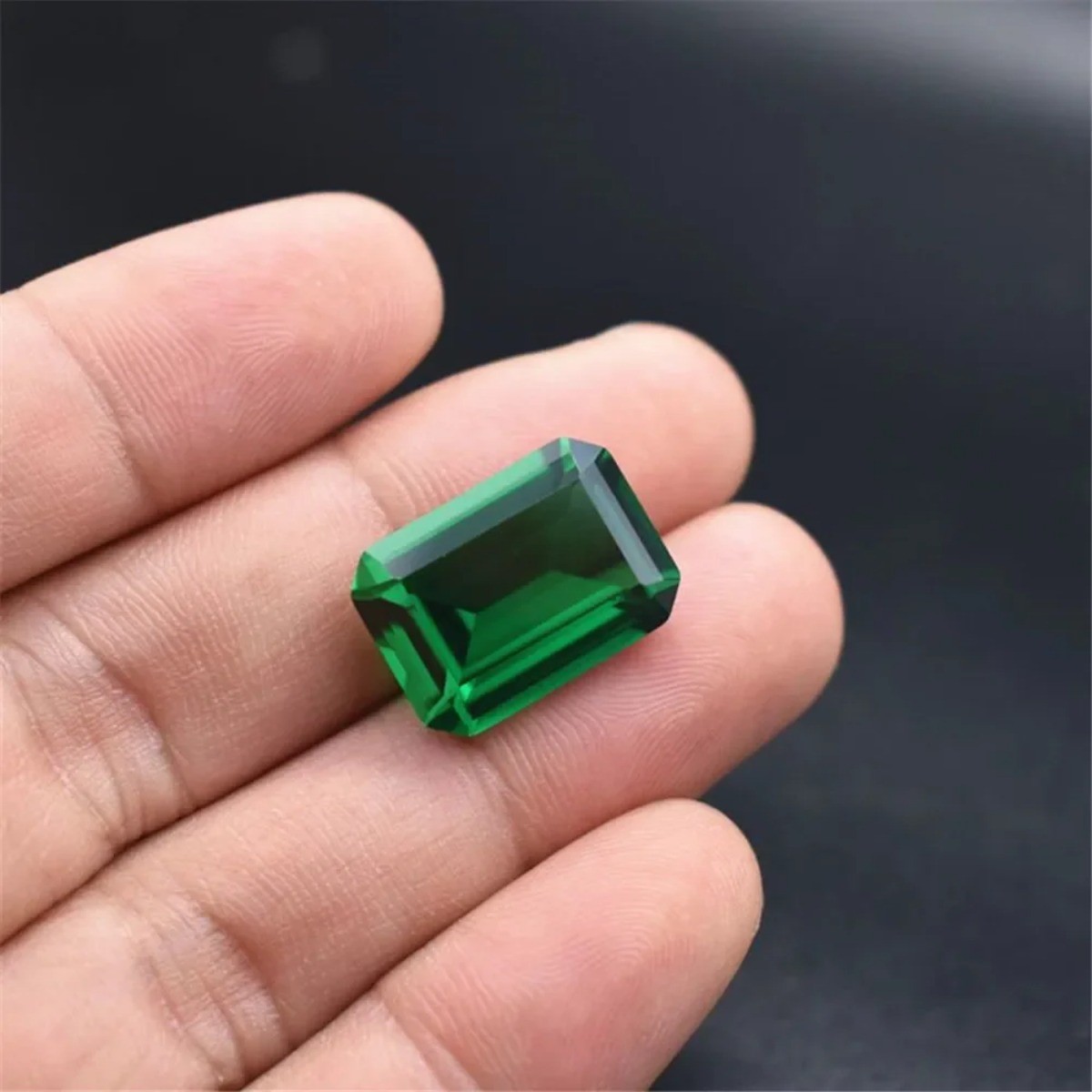 Emerald Rectangle Faceted Gemstone Emerald Cut Vivid Green Emerald Gem