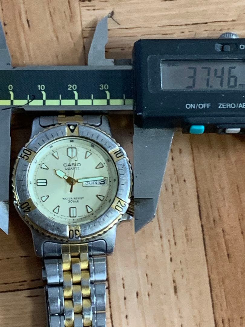 CASIO MD-904 Quartz Diver’s Watch