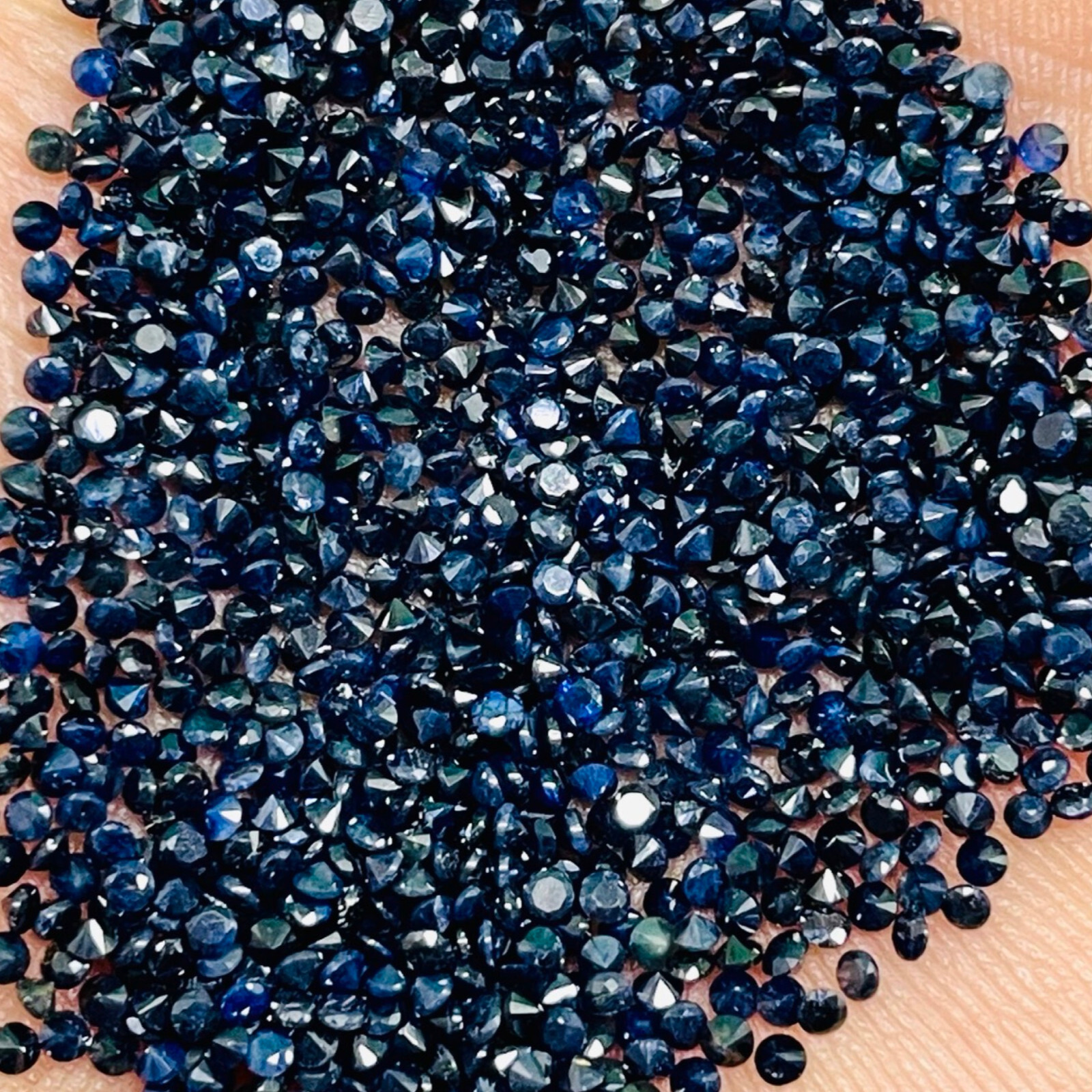 100 Pcs Natural Blue Sapphire 1.8mm Round Diamond Cut Calibrated Loose Gemstones