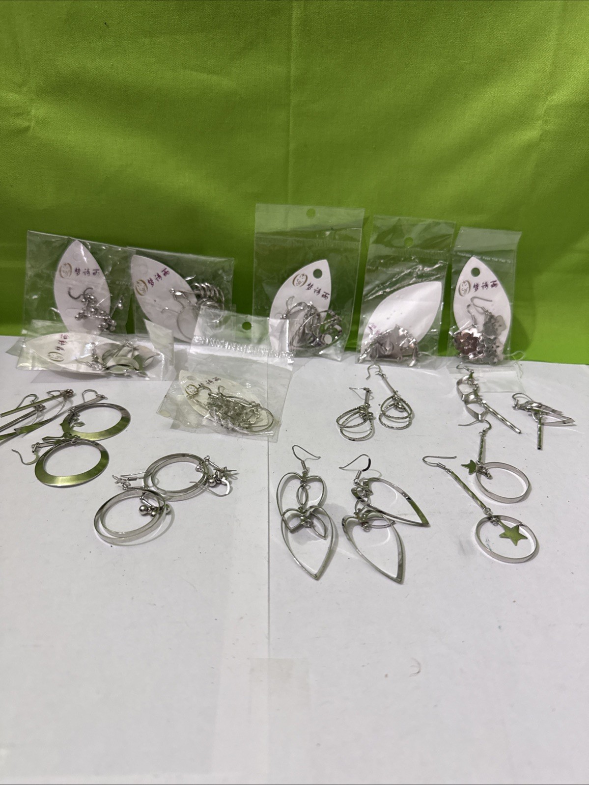 14 Earing Unsorted Huge Lot Jewelry New Junk & Wear Resell