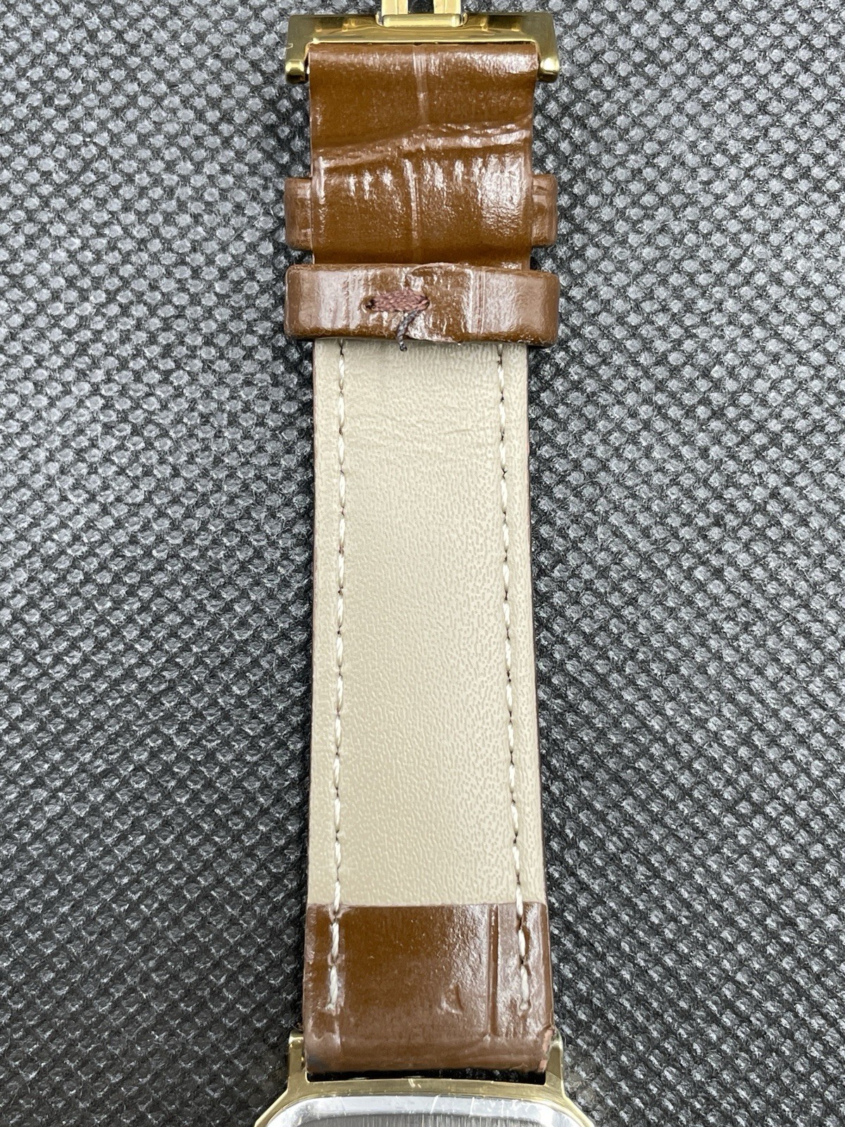 [Very good] Vintage SEIKO Dolce 5E31-5A80 Quartz Gold Men’s Watch From JAPAN