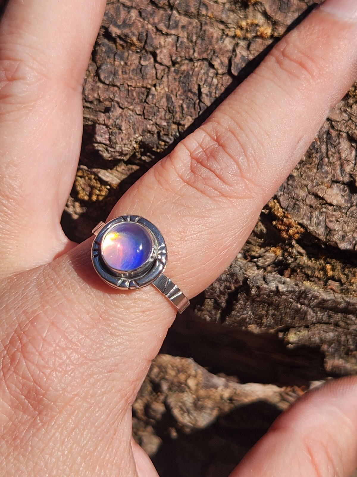 Aurora Opal Handmade Sterling Silver 925 Round Ring, Size 9 Pink Purple