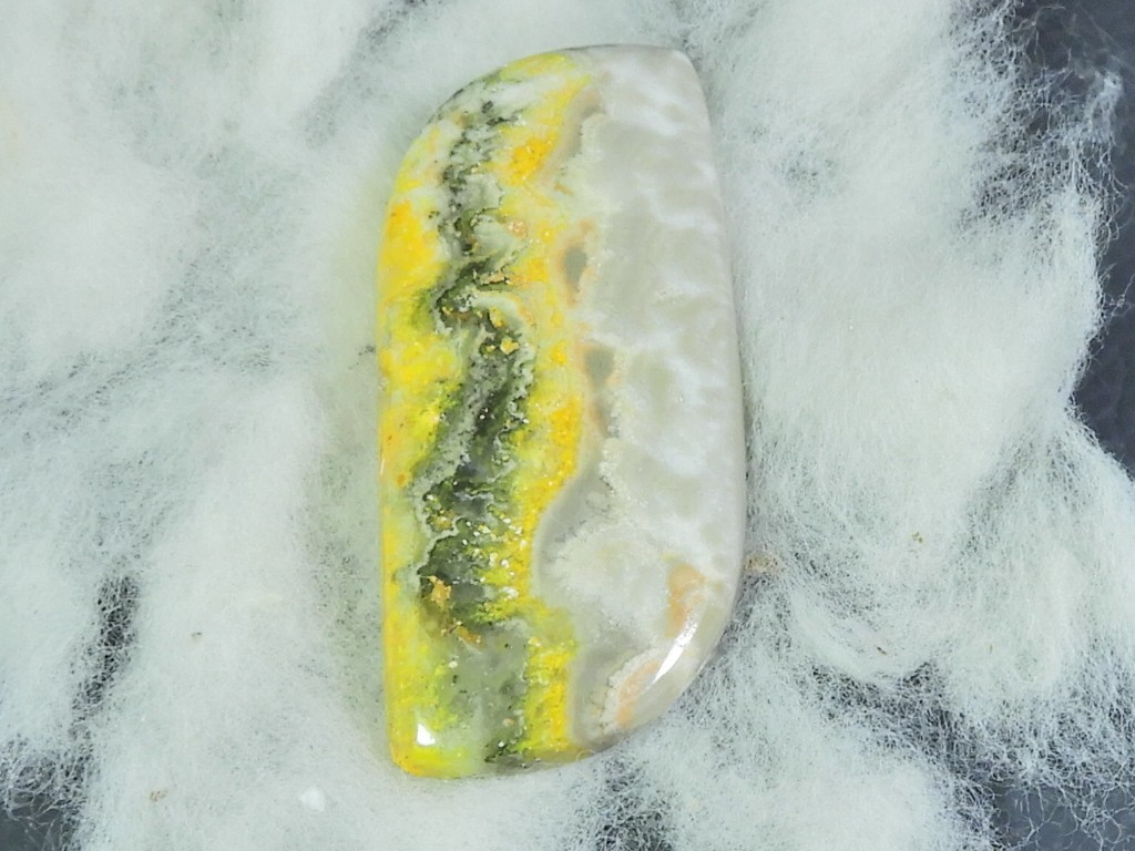 72Cts. Natural Bumblebee Jasper Fancy Cabochon Loose Gemstone 23X53X06 MM R958