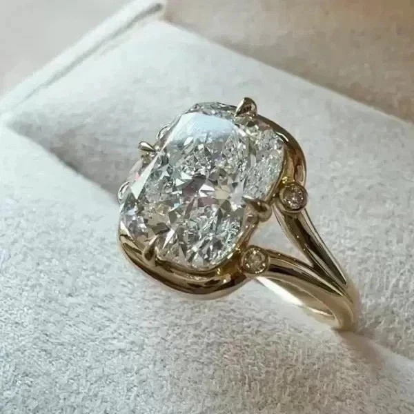 4.00 Ct Cushion Cut Diamond Wedding Ring 14K Yellow Gold Size 7