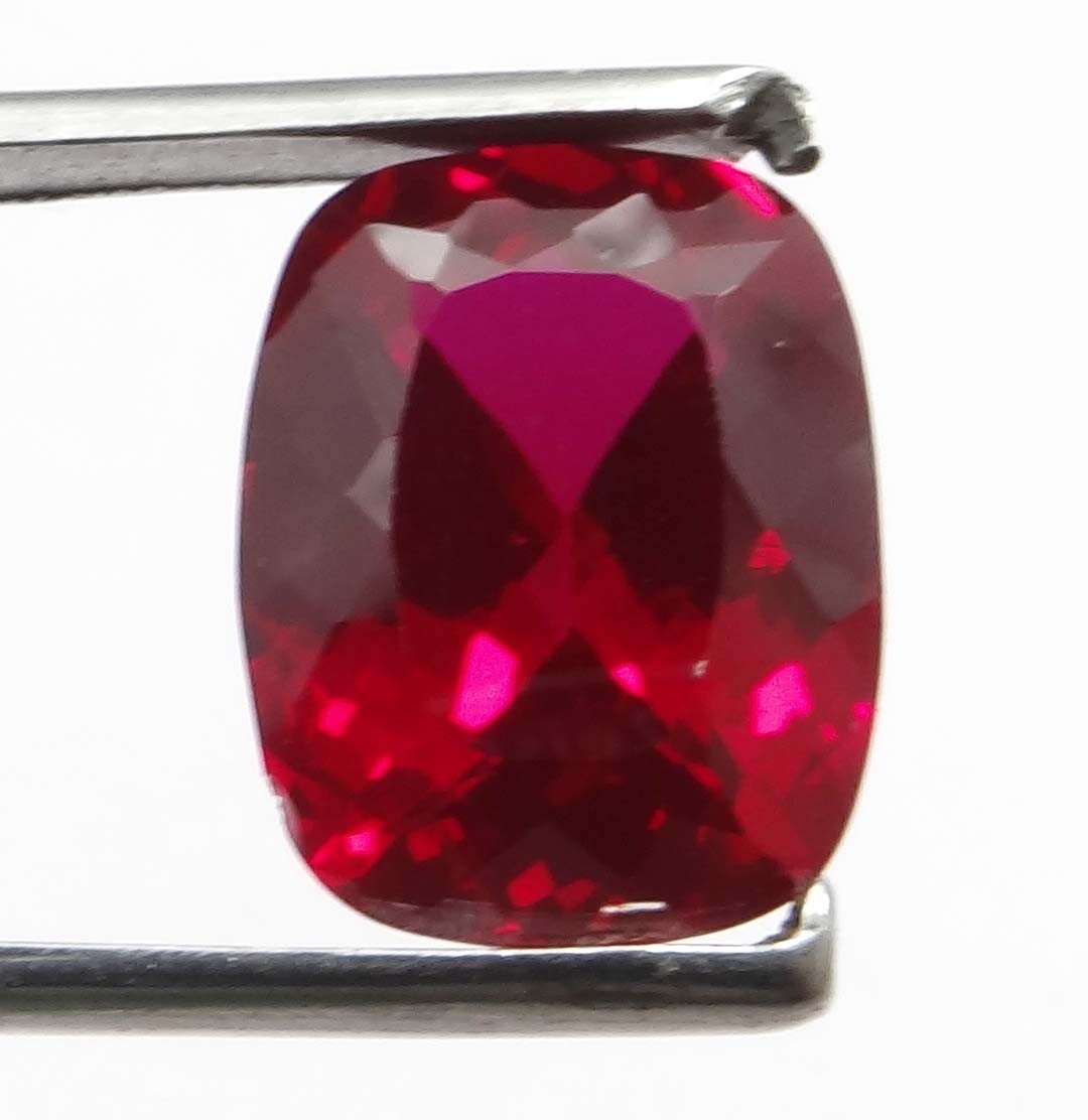 NATURAL 13.3 CTS PIGEON BLOOD RED RUBY coushion GEMSTONE CERTIFIED
