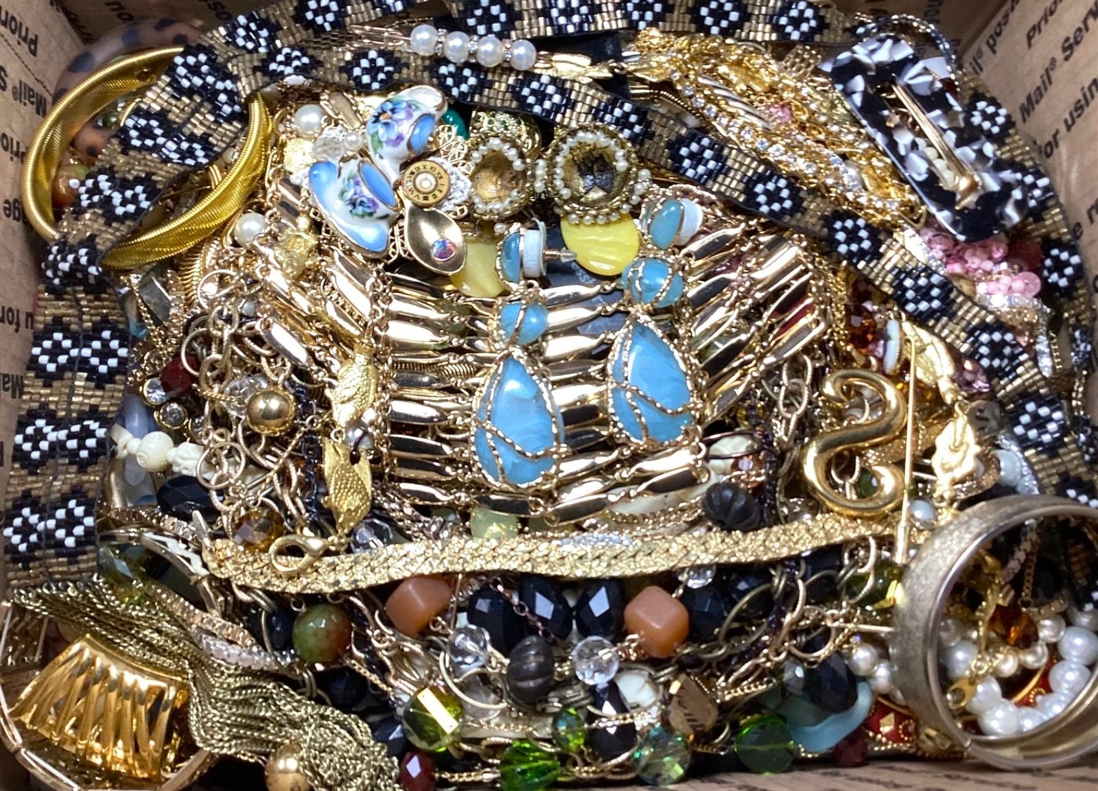 3 Lbs Pounds Unsorted Huge Lot Jewelry Vintage Now Junk Art Craft Treasure Fun